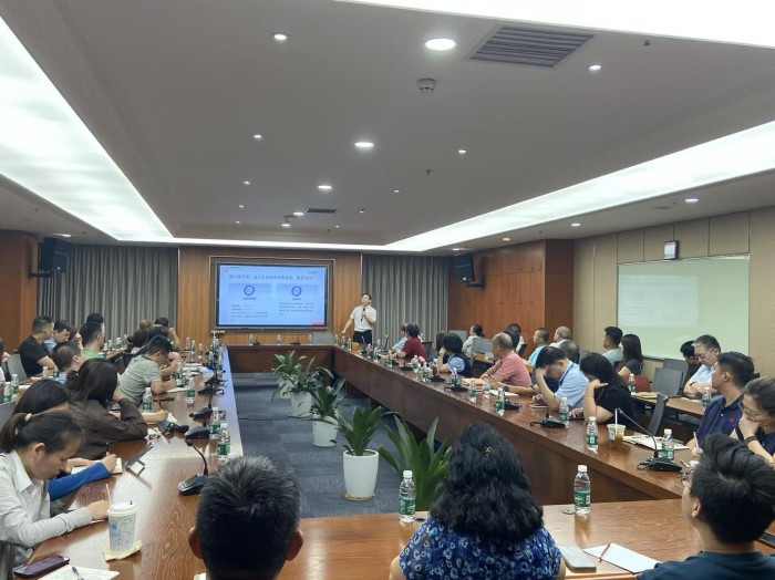 举办“新形势下员工社保问题全解读”法律专题讲座，圆满成功！